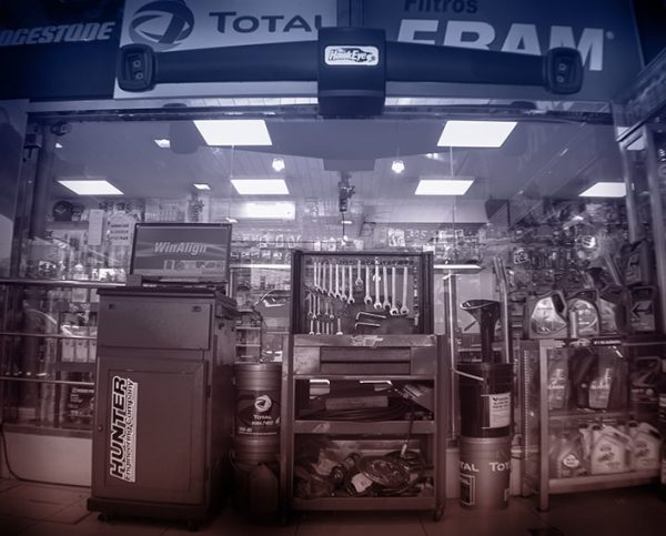 Alineación y 4 Balanceos (LLANTA R16 R17 R18 | CAMIONETA)